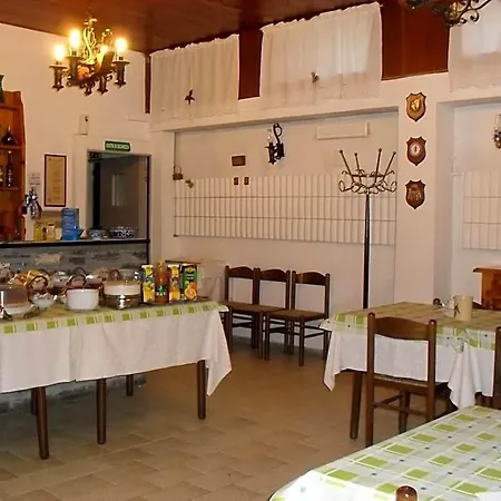 Al Caminetto ホテル 2*